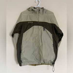 Columbia windbreaker